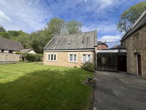 External- click for photo gallery